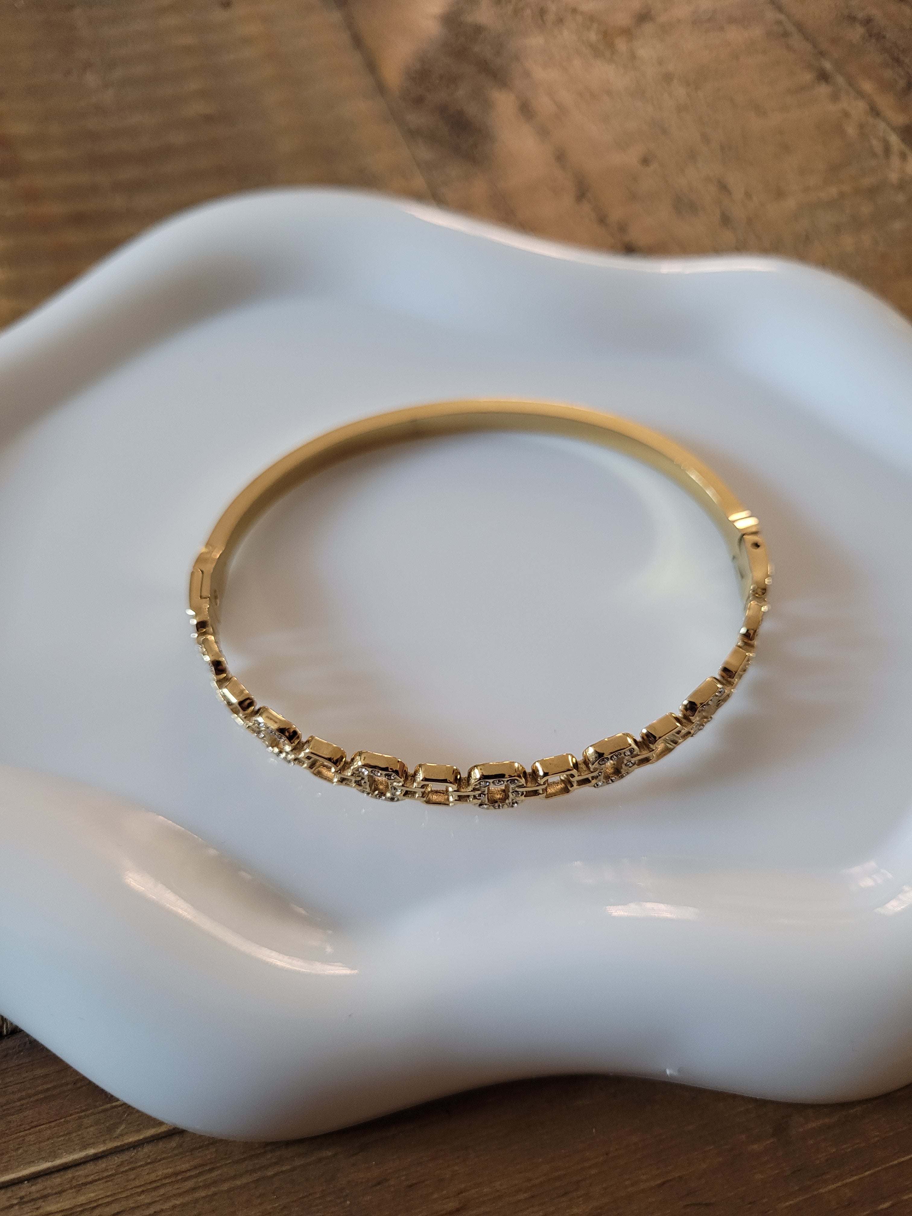 Gold Plated Crystal Link Bangle – Ayane Studio
