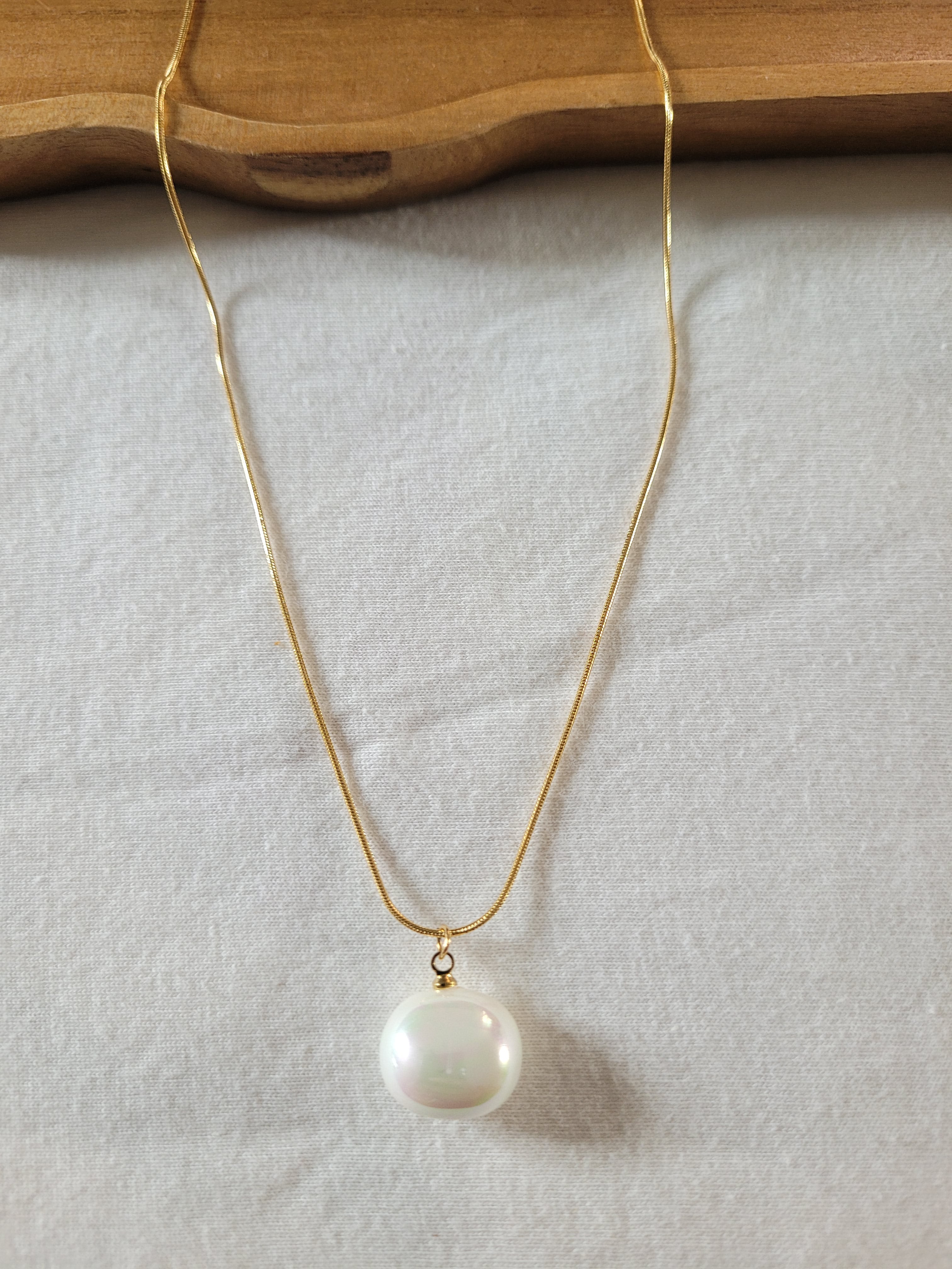 Gold Plated Pearl Pendant Necklace